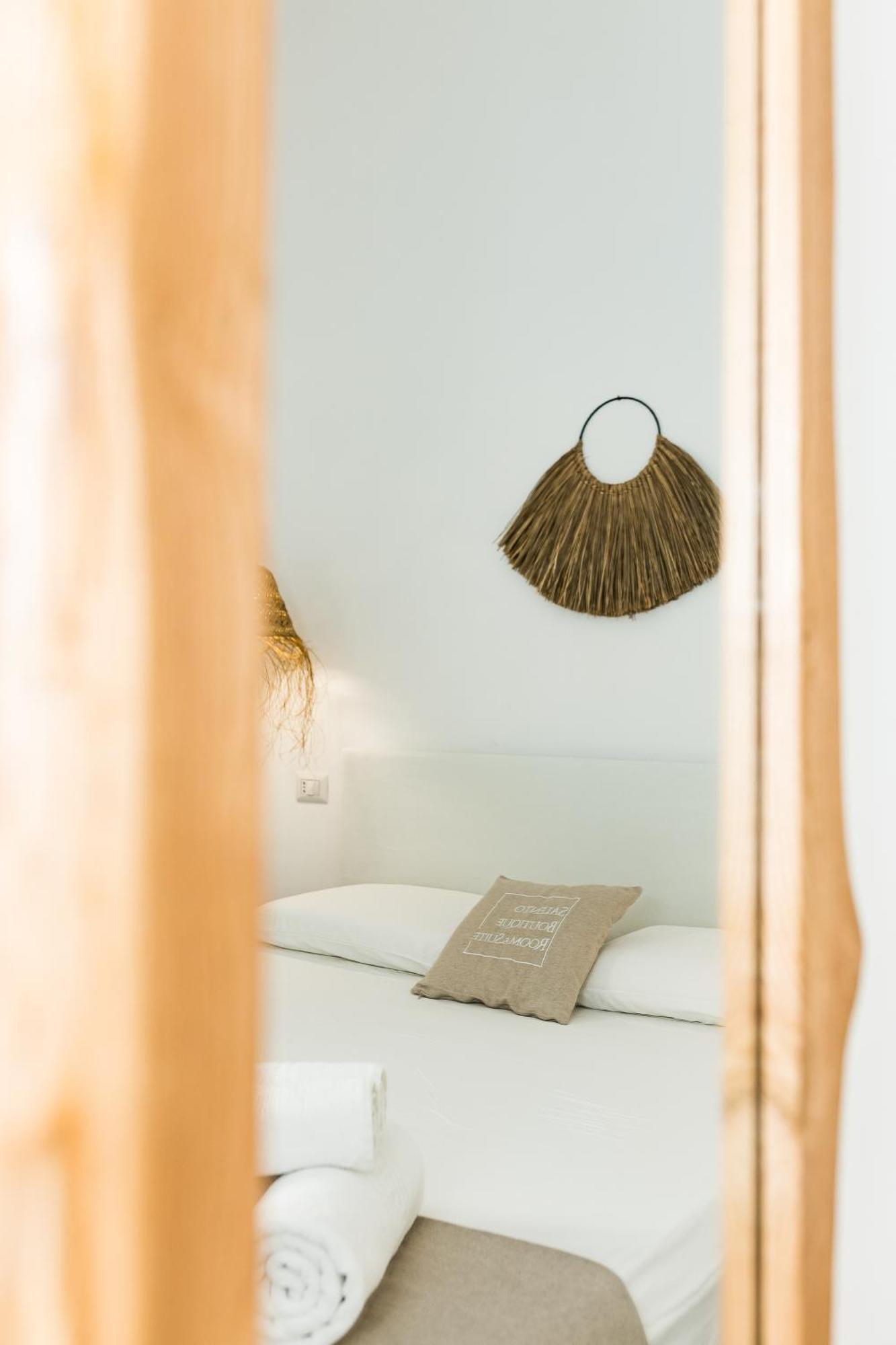Salento Boutique Suite Sant Isidoro (Apulia) Quarto foto